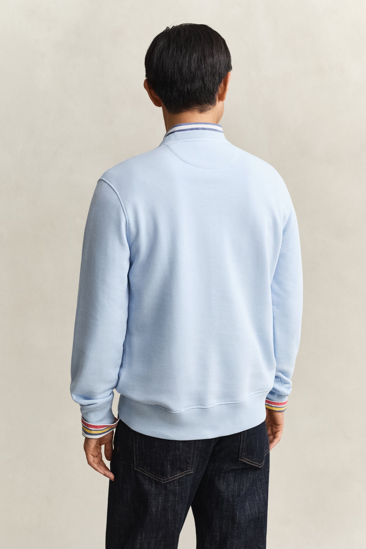 FRESH BLUE, REG SHIELD C-NECK SWEAT, BACK-VIEW BY GANT AU.