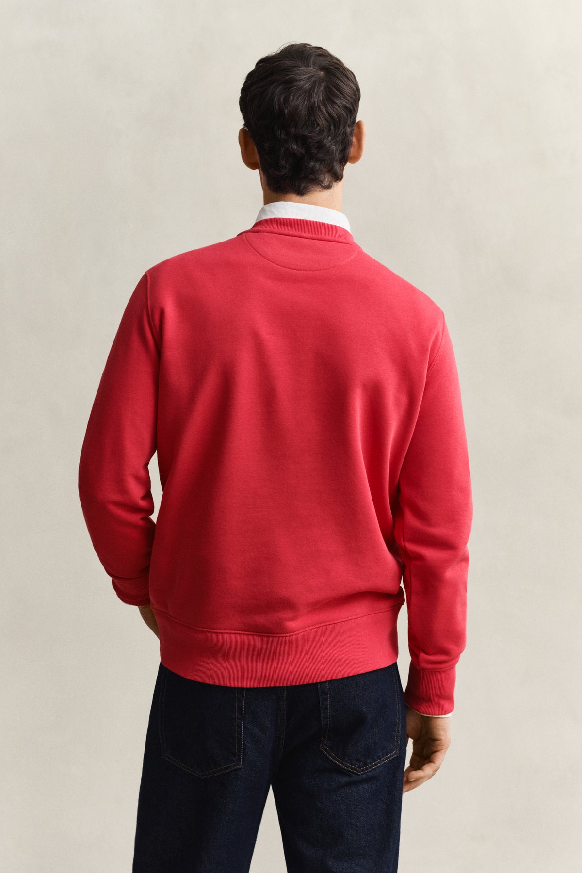 ROSE RED, REG SHIELD C-NECK SWEAT, BACK-VIEW BY GANT AU.