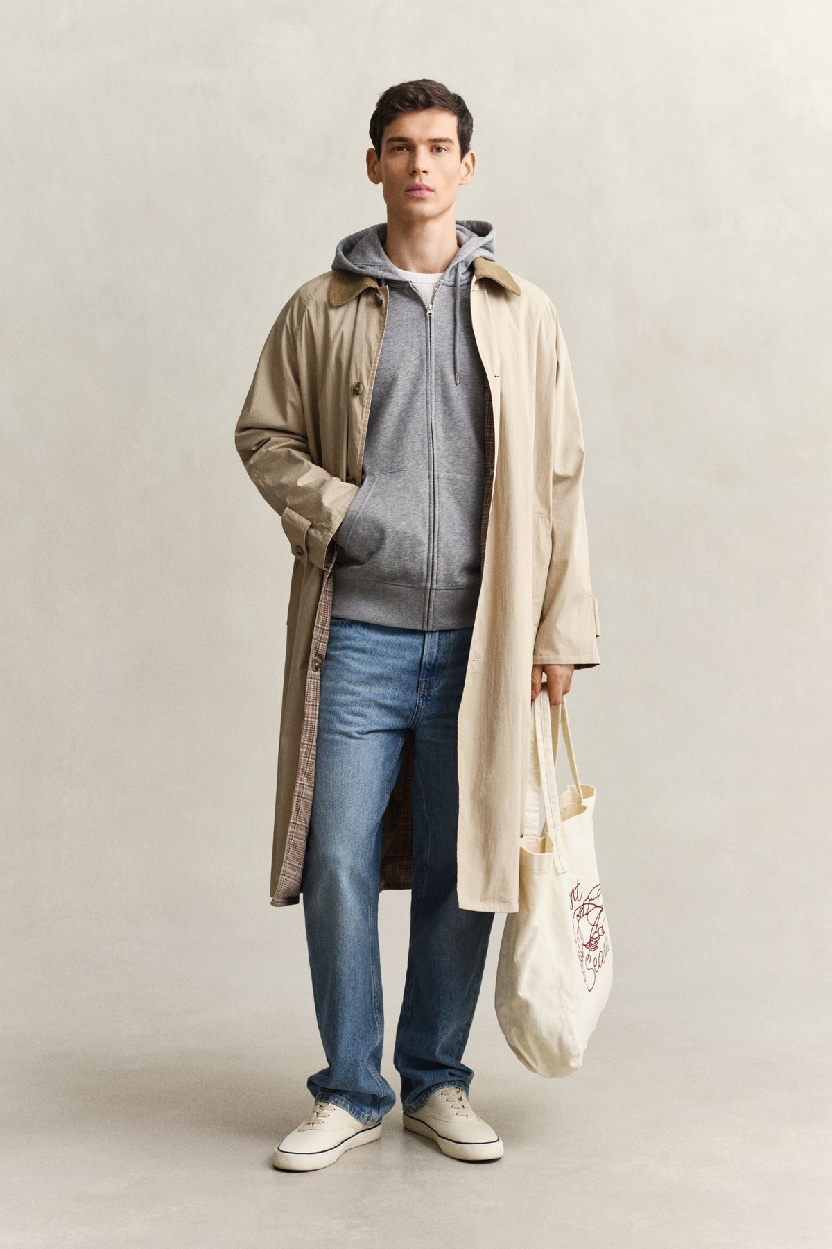 GREY MELANGE, REG SHIELD FULL ZIP HOODIE BY GANT AU.
