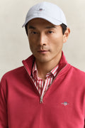 ROSE RED, REG SHIELD HALF ZIP SWEAT, CLOSE-UP BY GANT AU.