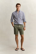 DRY HERB GREEN, REG SUNFADED CHINO SHORTS, FRONT-VIEW BY GANT AU.
