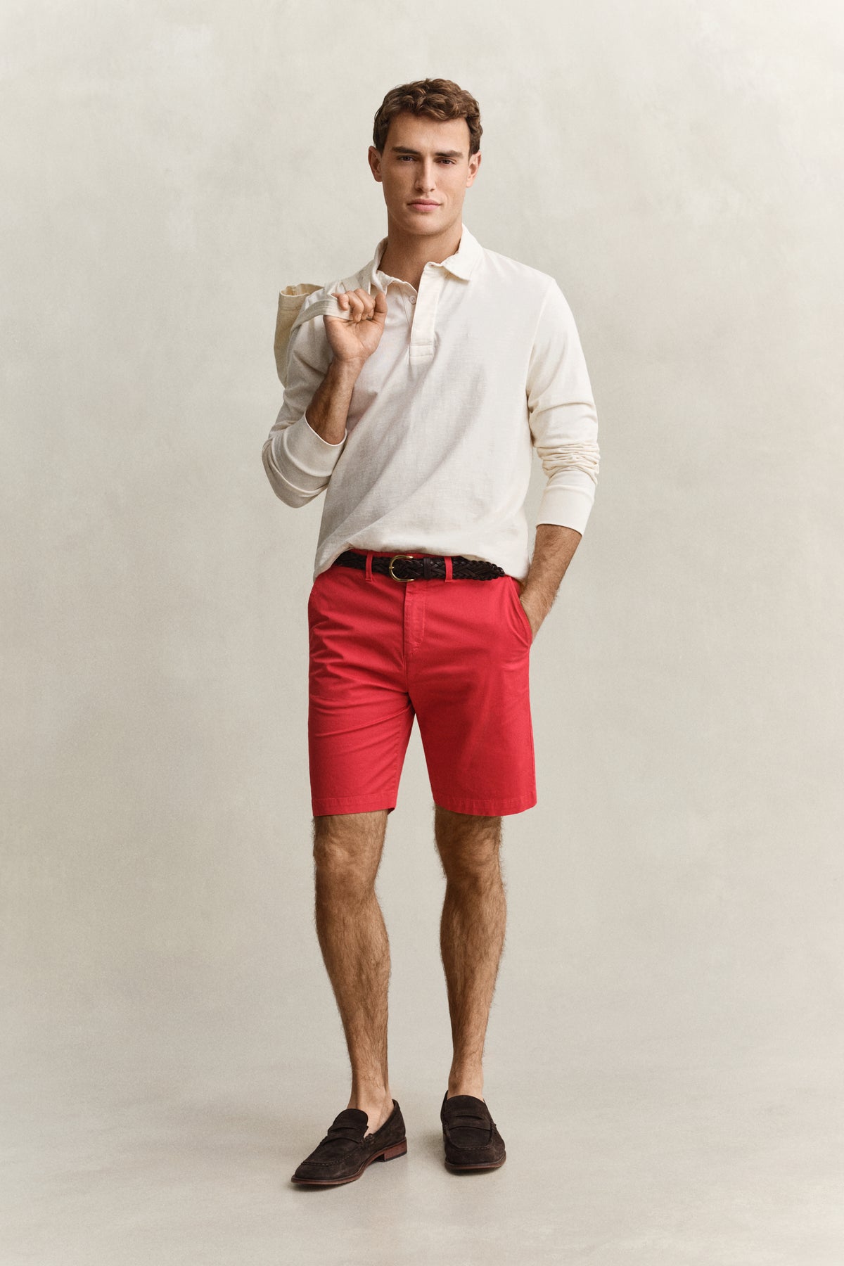 ROSE RED, REG SUNFADED CHINO SHORTS BY GANT AU.