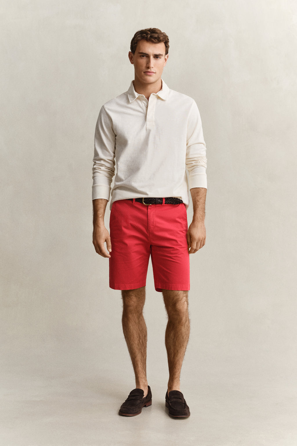 ROSE RED, REG SUNFADED CHINO SHORTS, FRONT-VIEW BY GANT AU.