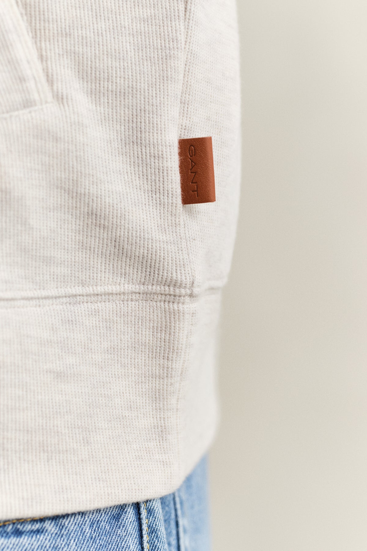 SEED MELANGE, LIGHT SACKER RIB FZ, CLOSE-UP BY GANT AU.