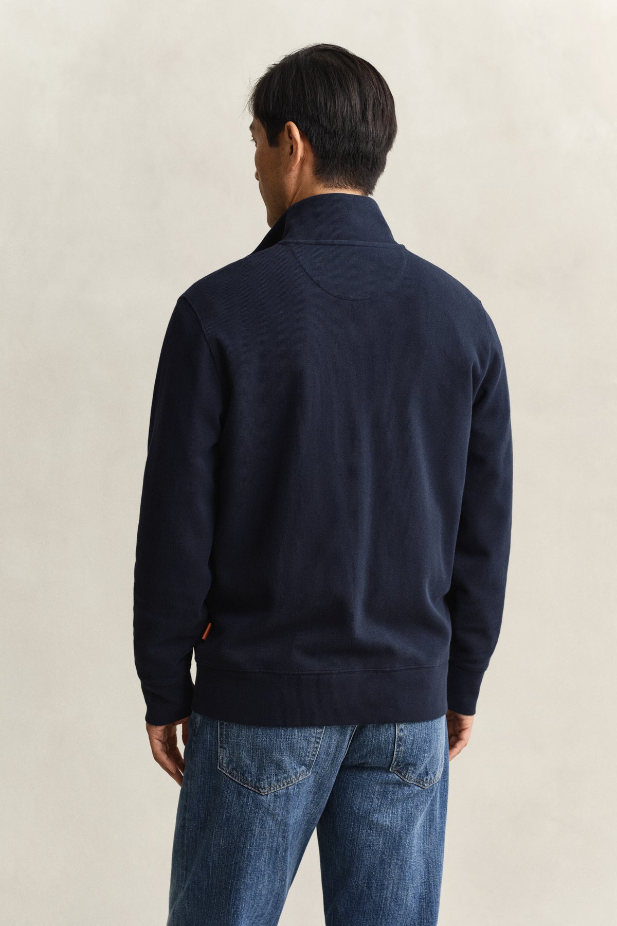 EVENING BLUE, LIGHT SACKER RIB FZ, BACK-VIEW BY GANT AU.