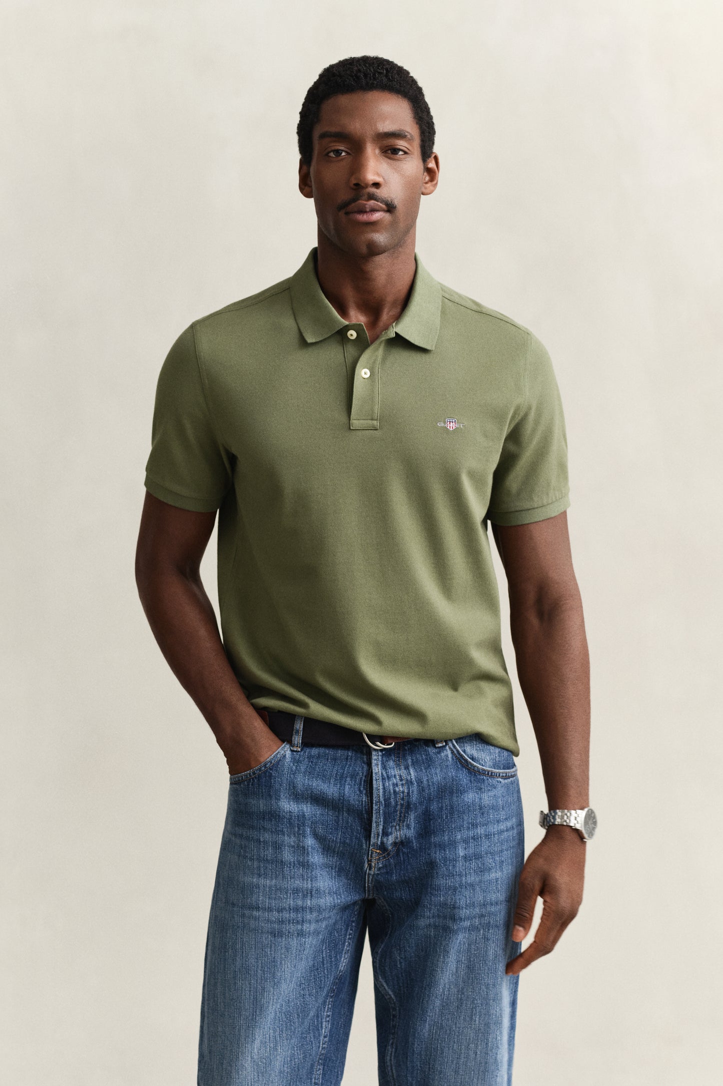 DRY HERB GREEN, REG SHIELD SS PIQUE POLO, FRONT-VIEW BY GANT AU.