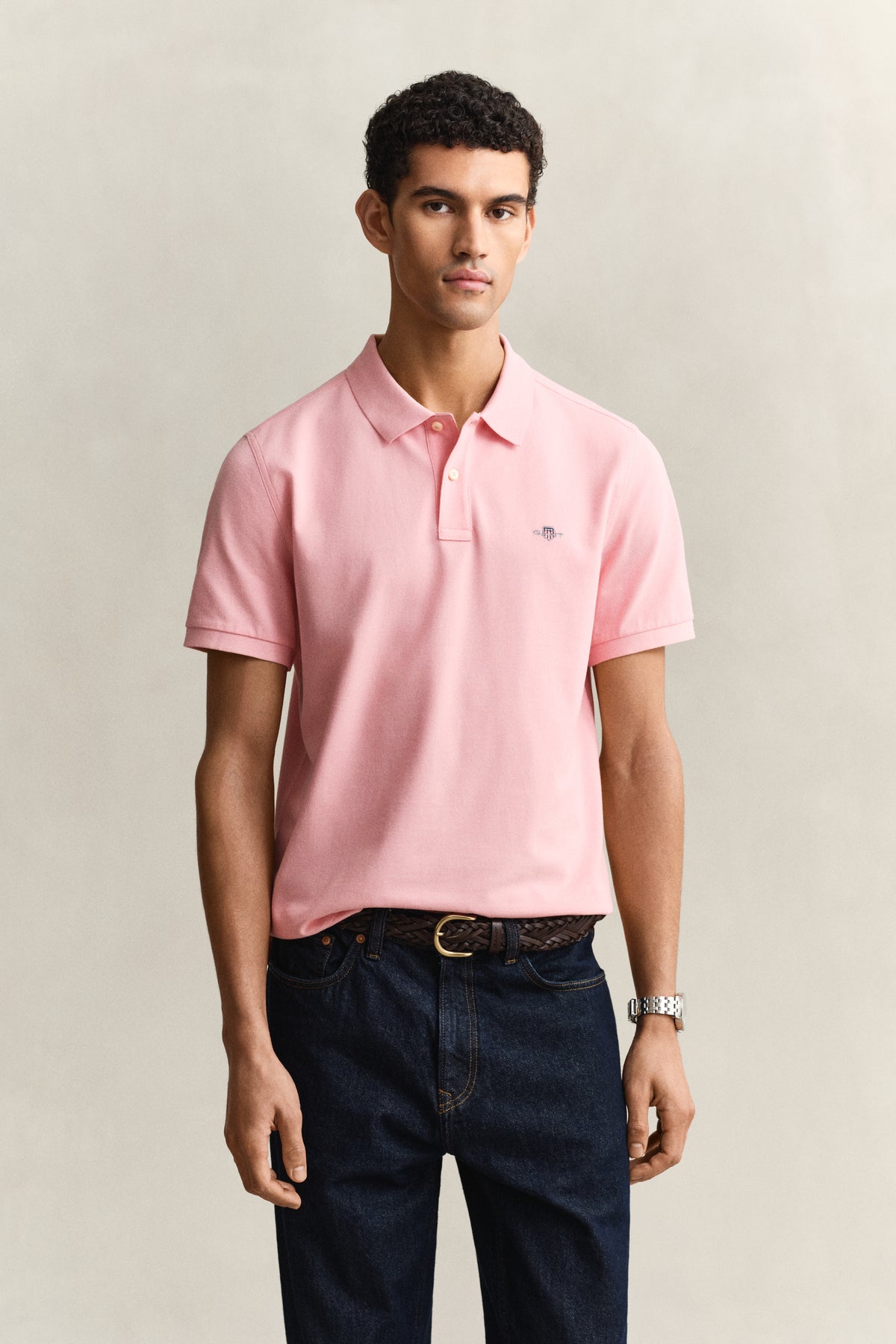 BUBBELGUM PINK, REG SHIELD SS PIQUE POLO, FRONT-VIEW BY GANT AU.