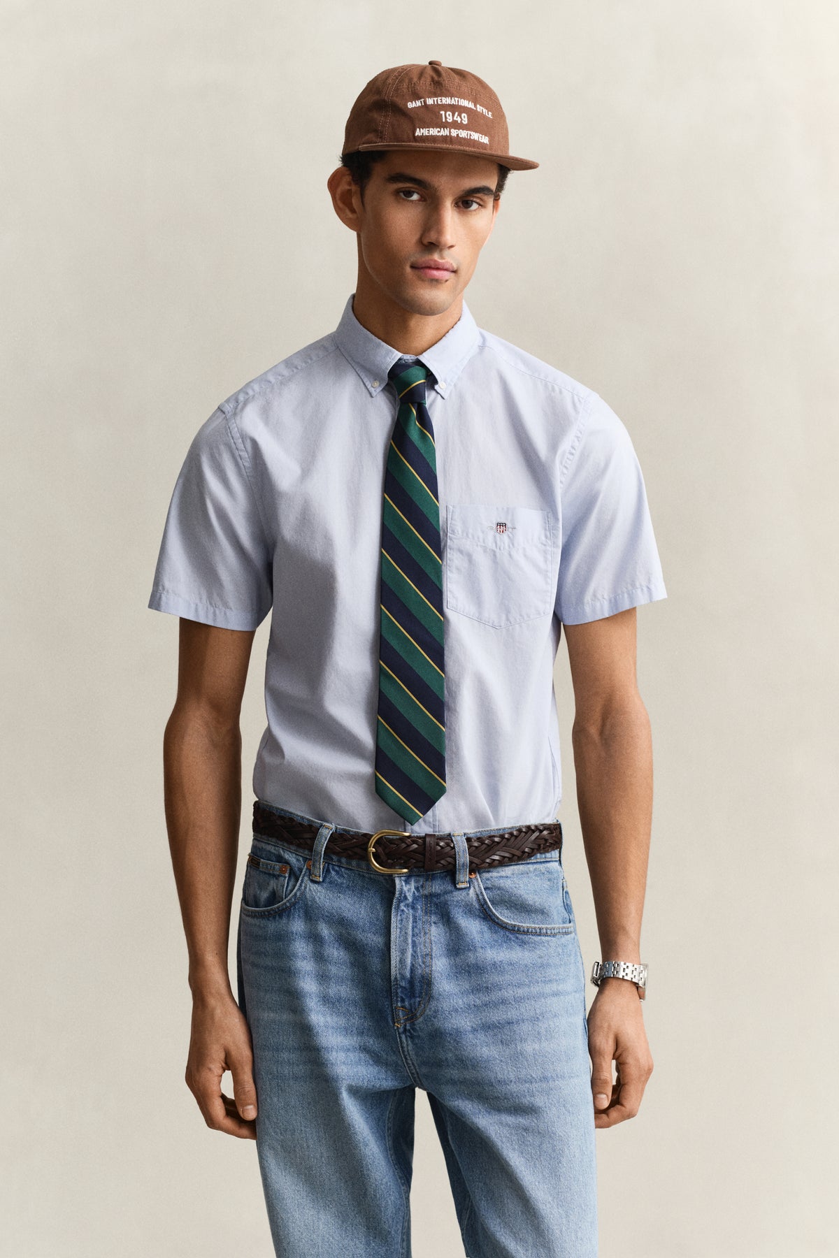 LIGHT BLUE, REG CLASSIC POPLIN SS SHIRT, FRONT-VIEW BY GANT AU.