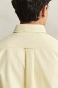 MODEL WEARING REG CLASSIC OXFORD SHIRT