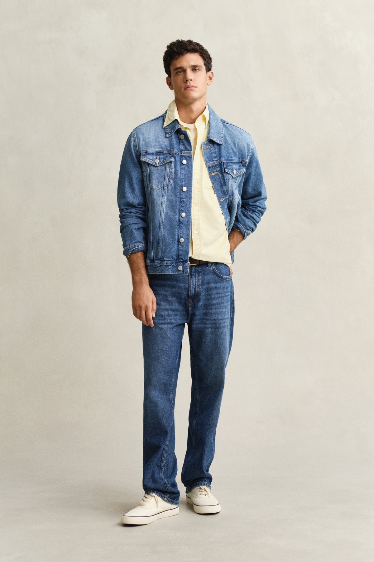 LIGHT MUSTARD YELLOW, REG CLASSIC OXFORD SHIRT BY GANT AU.