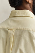 LIGHT MUSTARD YELLOW, REG CLASSIC OXFORD SS SHIRT, CLOSE-UP BY GANT AU.
