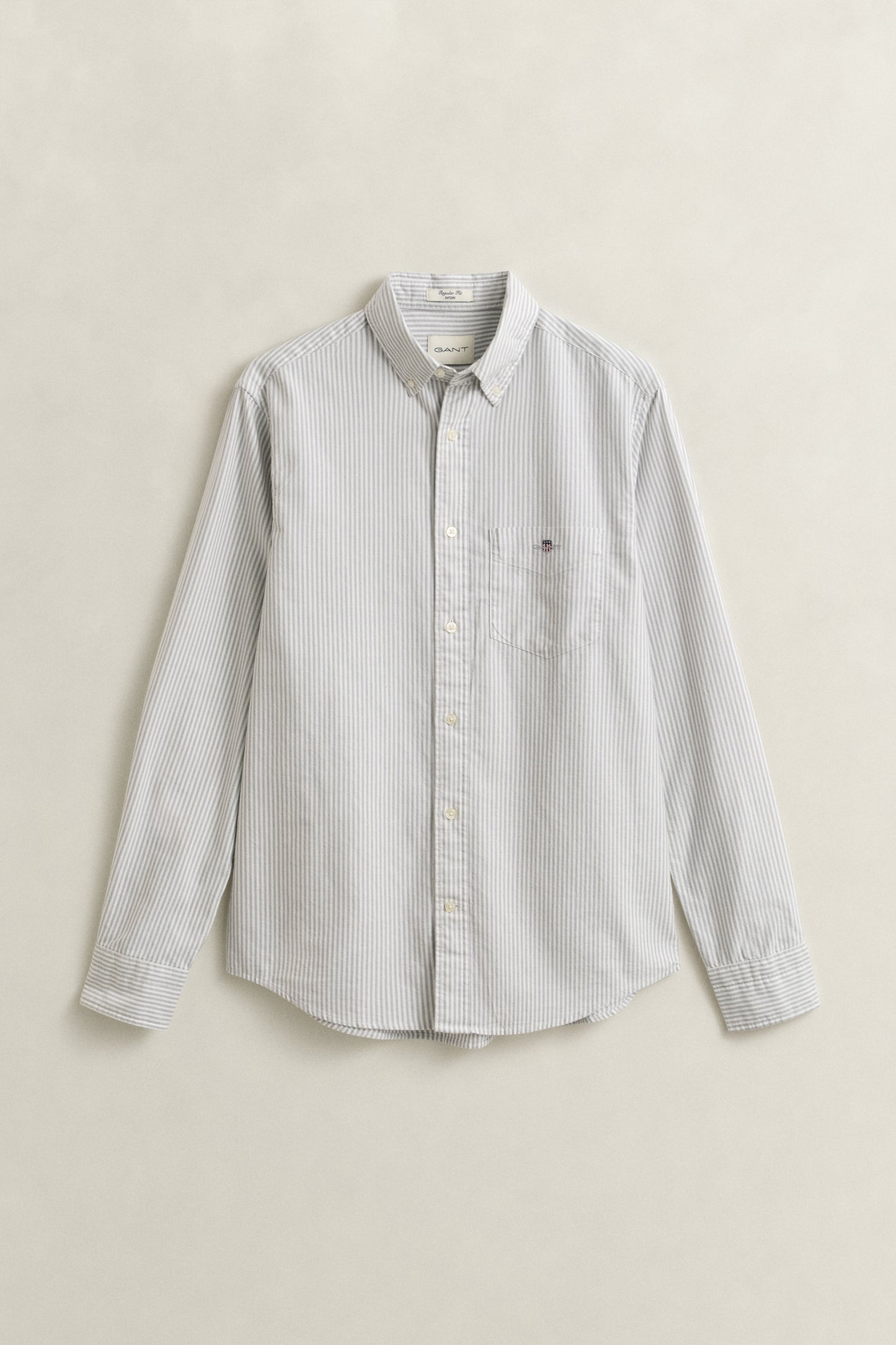PEWTER GREY, REG CLASSIC OXFORD STRIPE SHIRT, FLAT-LAY BY GANT AU.