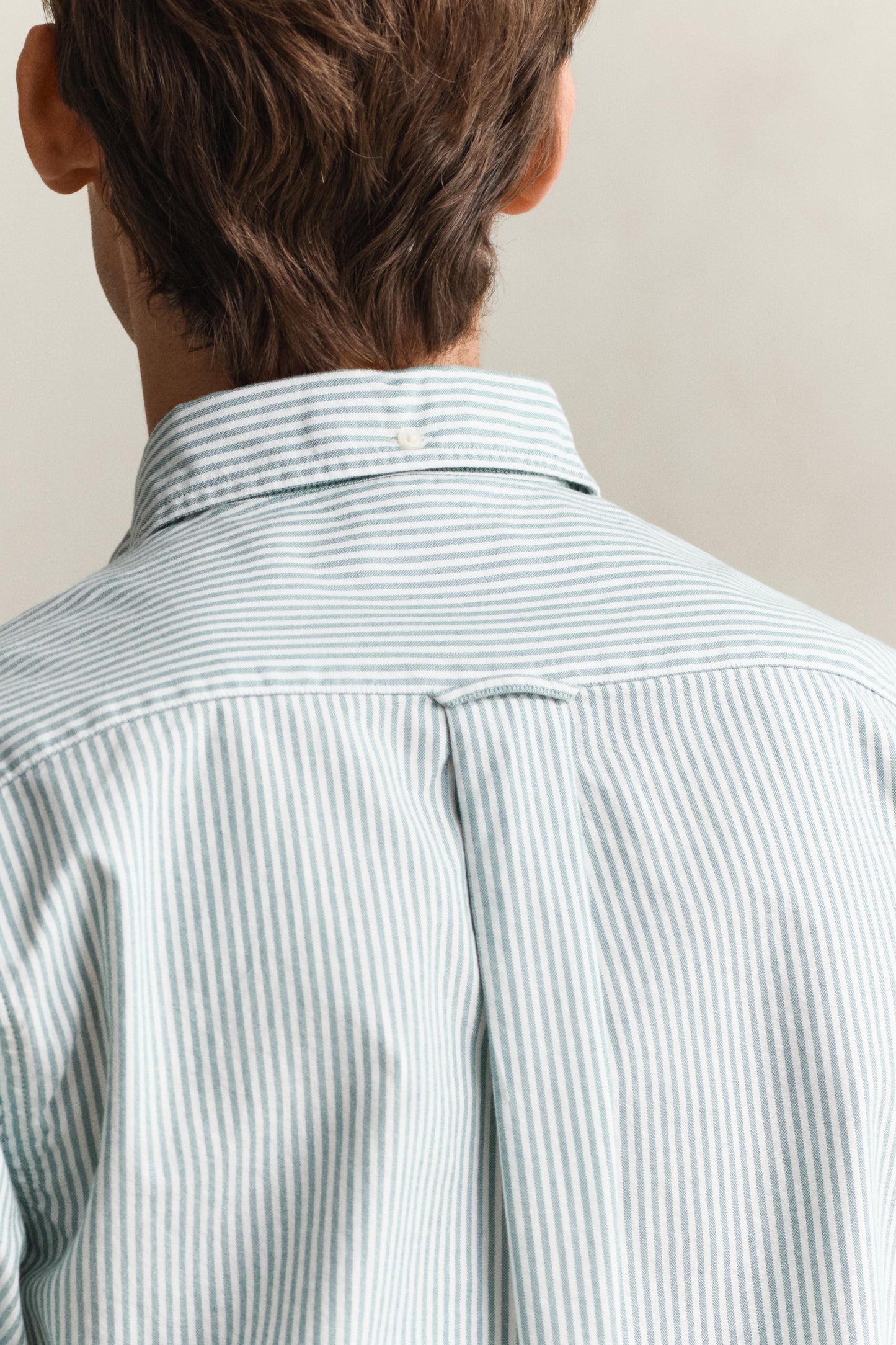 MODEL WEARING REG CLASSIC OXFORD STRIPE SHIRT