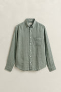CERAMIC GREY, REG GMNT DYED LINEN SHIRT, FLAT-LAY BY GANT AU.