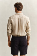 OAT BEIGE, REG GMNT DYED LINEN SHIRT, BACK-VIEW BY GANT AU.