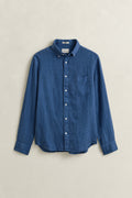 VINTAGE BLUE, REG GMNT DYED LINEN SHIRT, FLAT-LAY BY GANT AU.