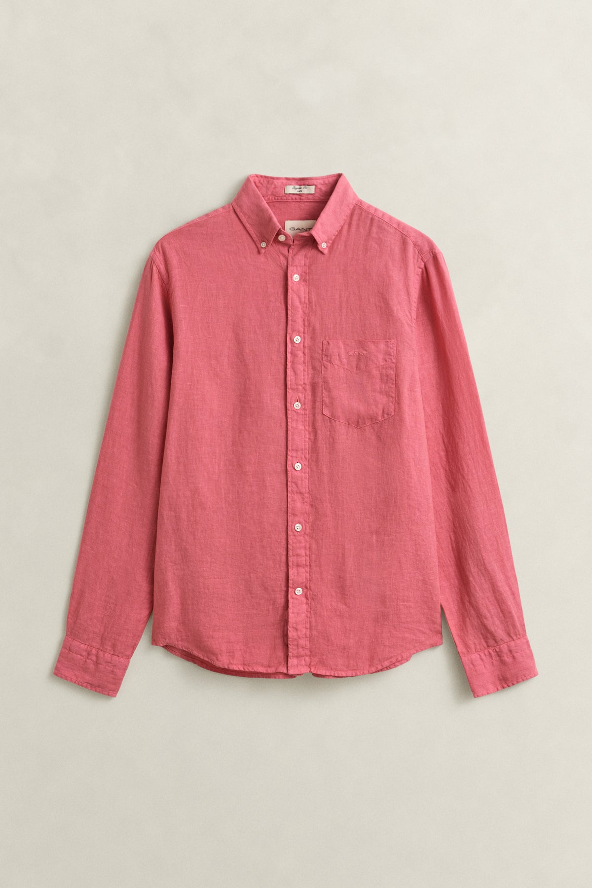 ROSE PINK, REG GMNT DYED LINEN SHIRT, FLAT-LAY BY GANT AU.