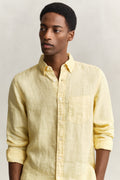MODEL WEARING REG GMNT DYED LINEN SHIRT