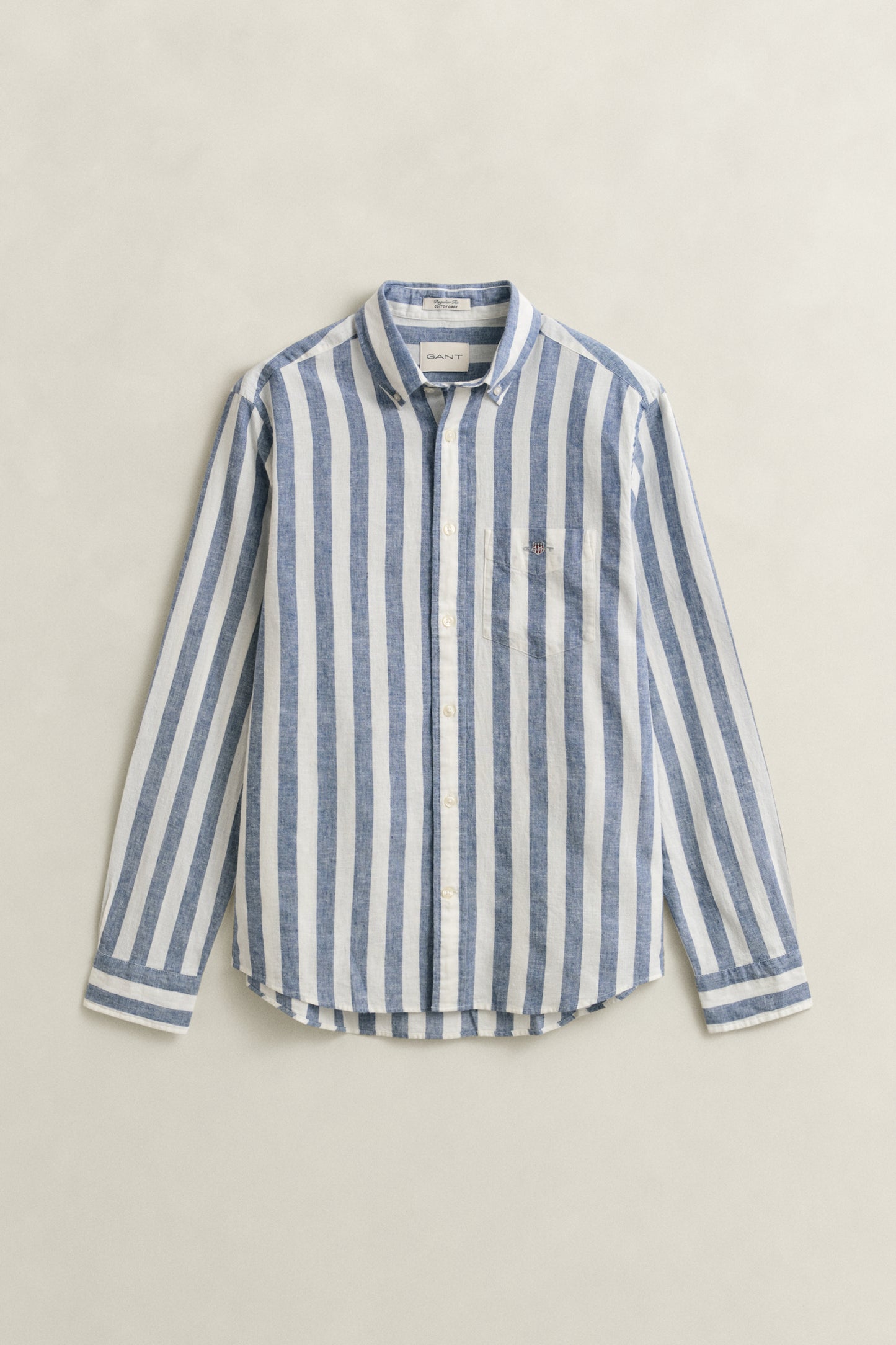 VINTAGE BLUE, REG COTTON LINEN STRIPE SHIRT, FLAT-LAY BY GANT AU.