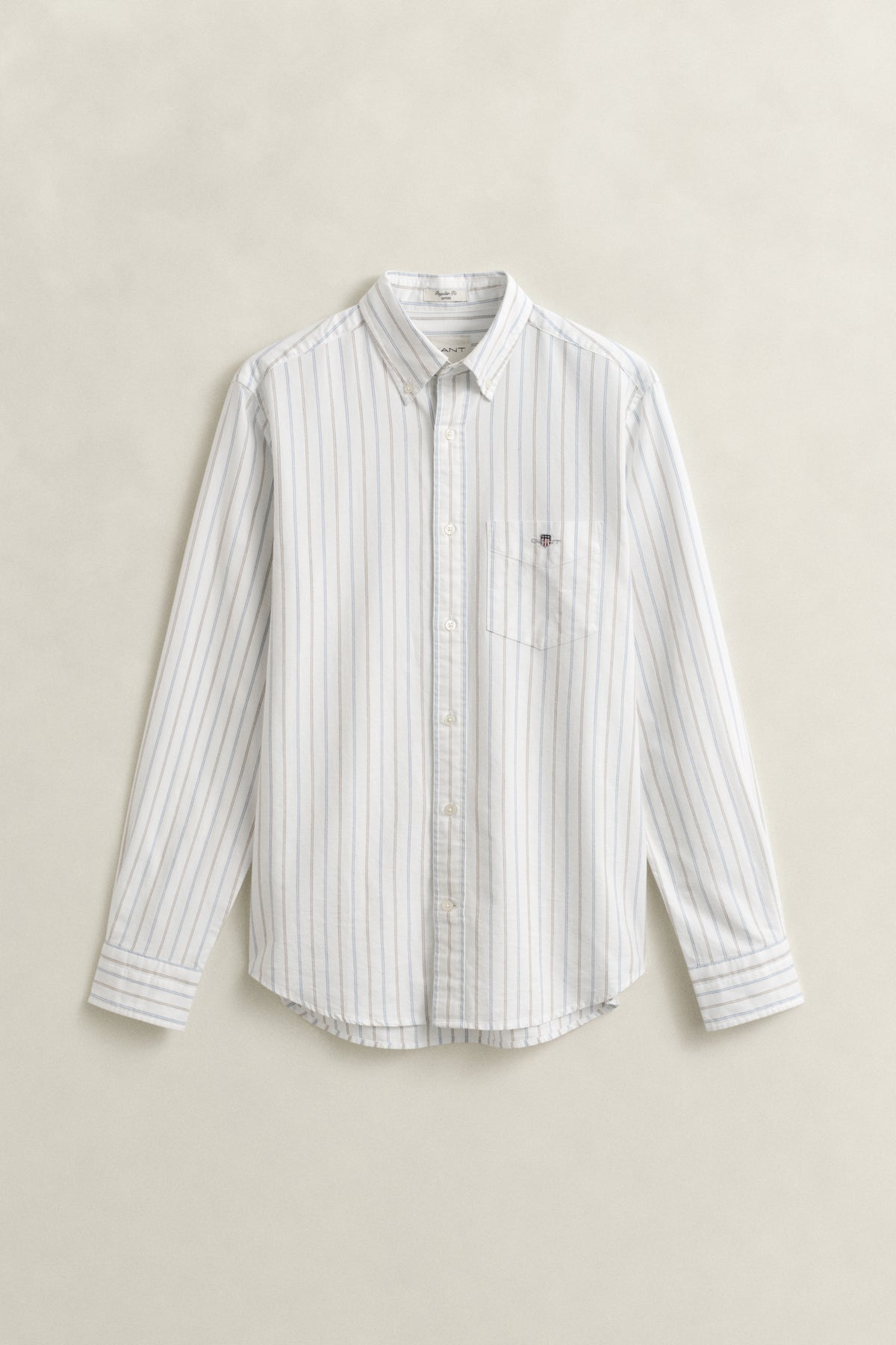 WHITE, REG CLASSIC OXFORD STRIPE SHIRT, FLAT-LAY BY GANT AU.