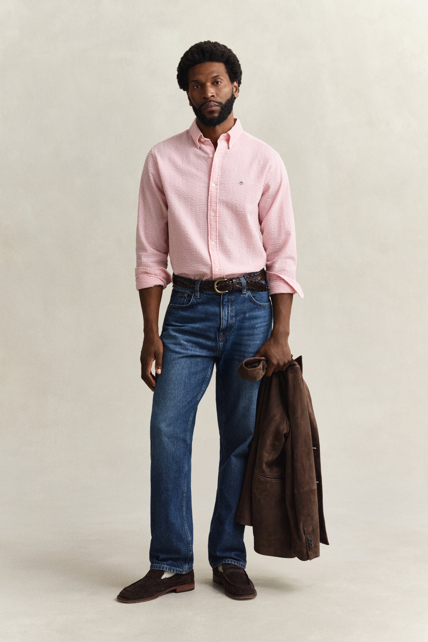 ROSE PINK, REG SEERSUCKER STRIPE SHIRT BY GANT AU.