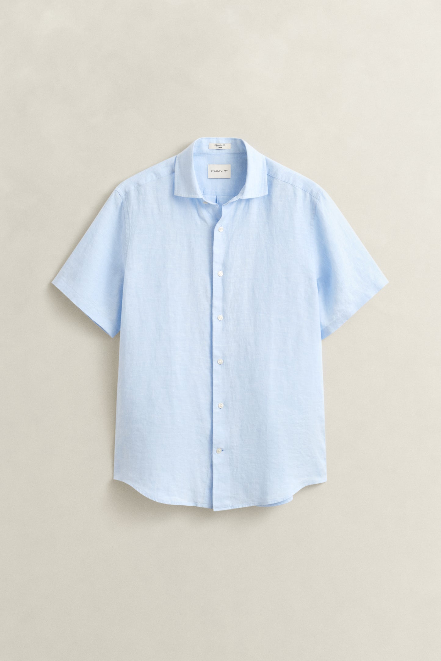 SKY BLUE, REG LINEN SS SHIRT, FLAT-LAY BY GANT AU.