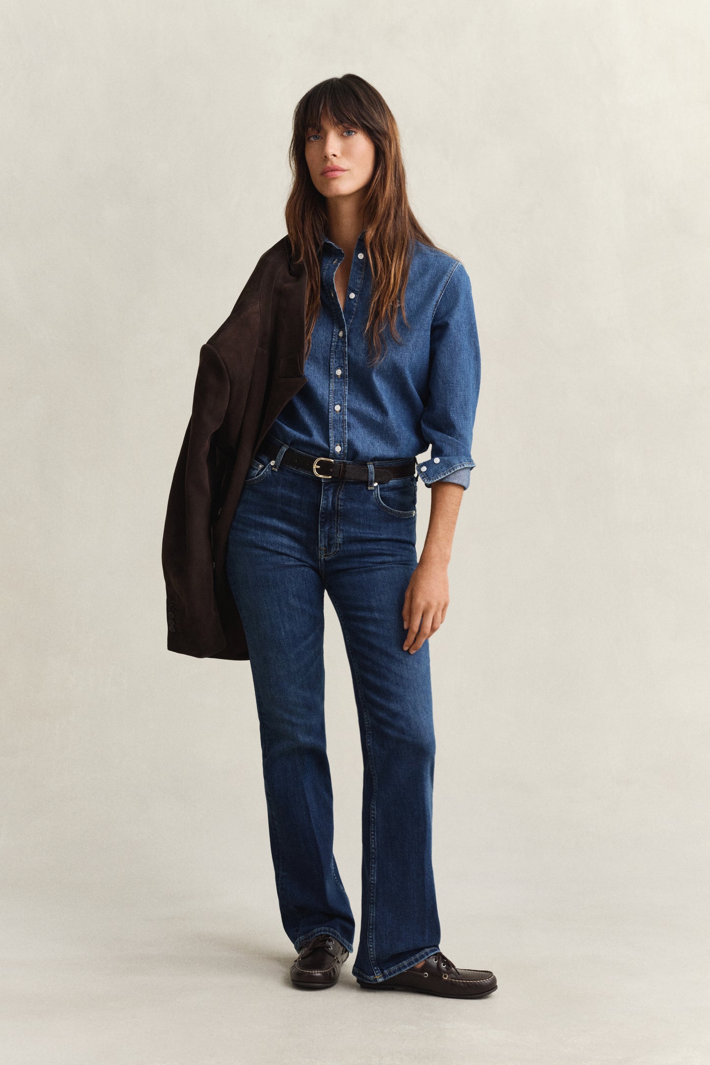 DARK BLUE WORN IN, Slim Flared Jeans BY GANT AU.