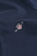 EVENING BLUE, REG SHIELD SS V-NECK T-SHIRT, FLAT-LAY BY GANT AU.