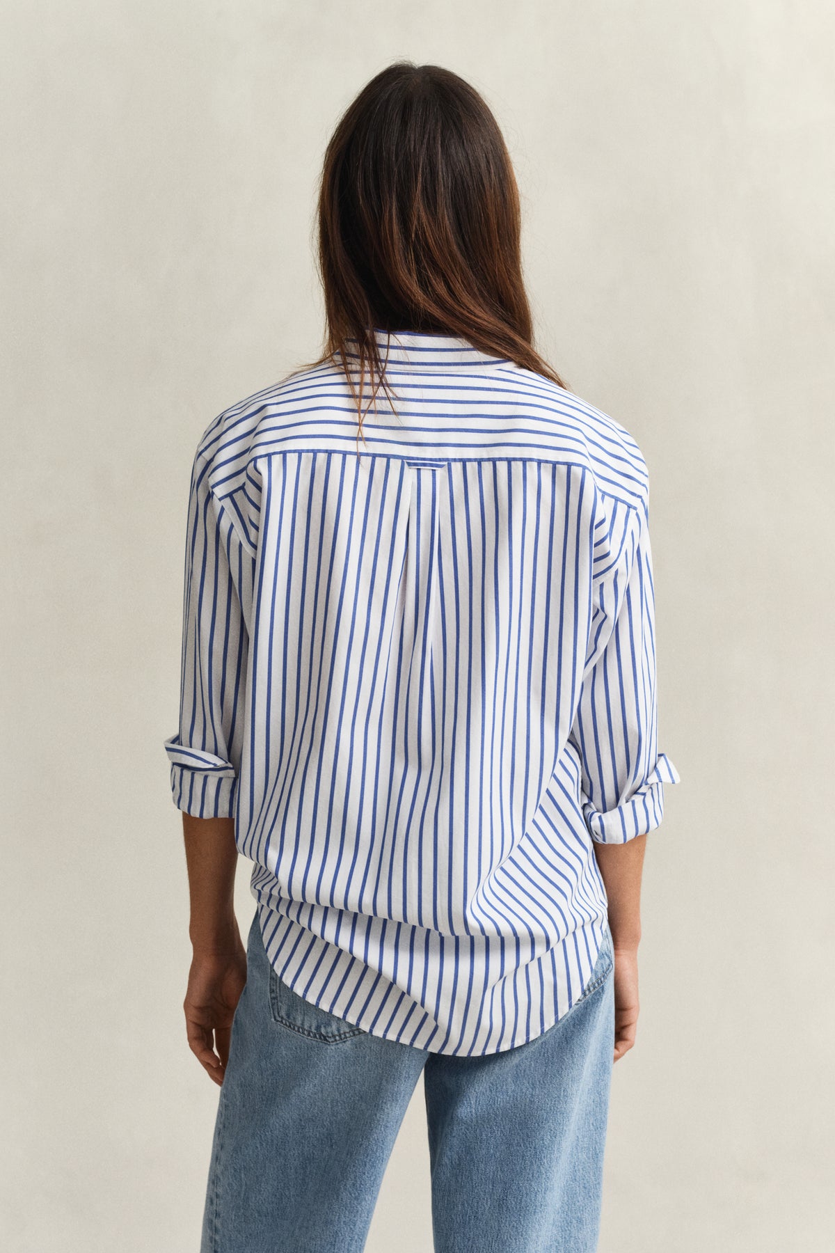ROYAL BLUE, REL CLASSIC POPLIN STRIPED SHIRT, BACK-VIEW BY GANT AU.
