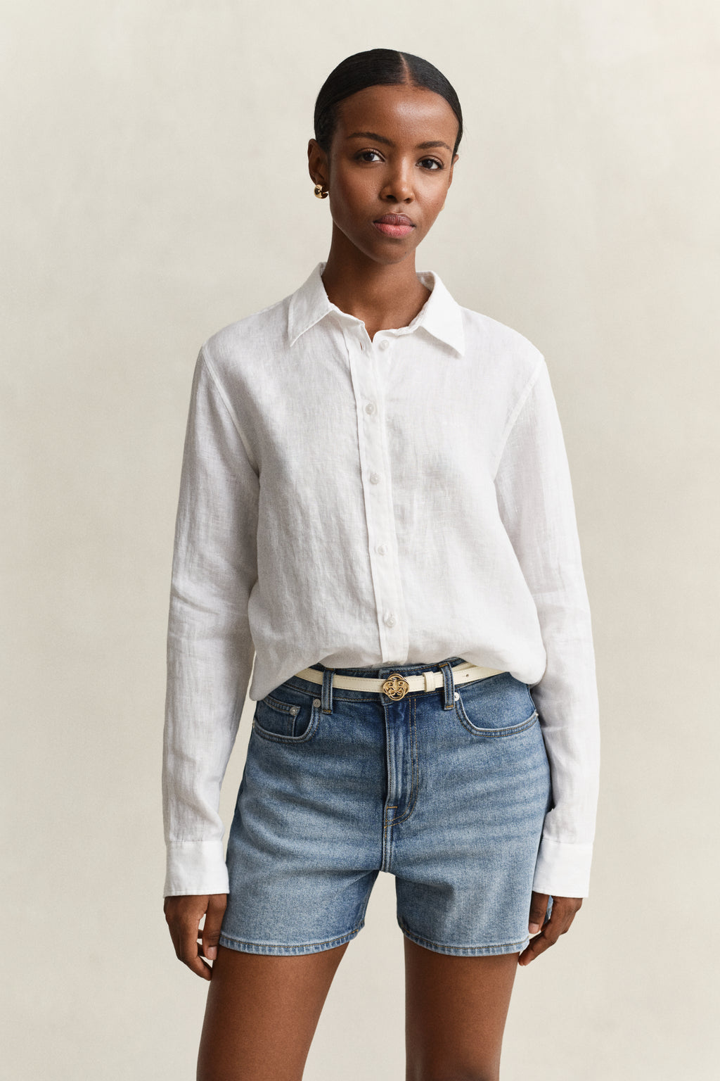 WHITE, REG LINEN LS SHIRT, FRONT-VIEW BY GANT AU.