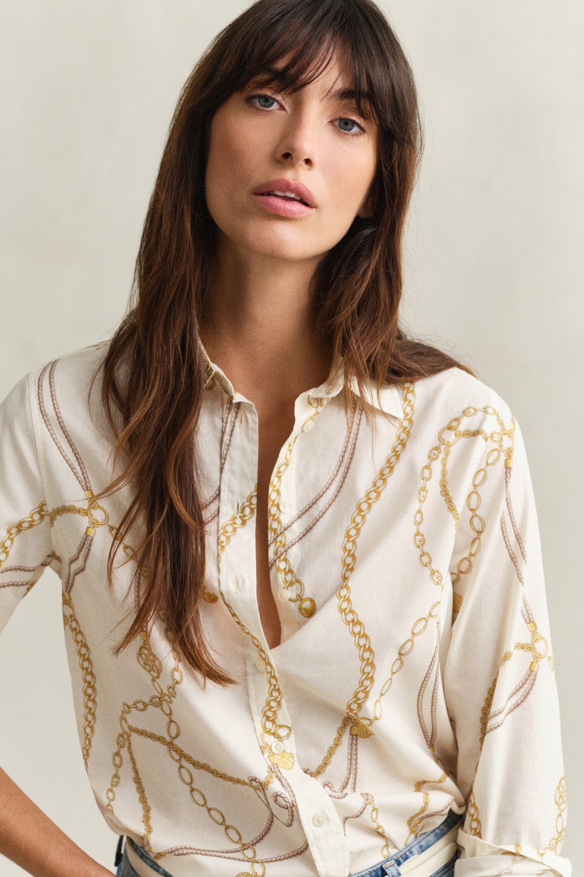 EGGSHELL, REG PRINTED CTN VOILE SHIRT, CLOSE-UP BY GANT AU.
