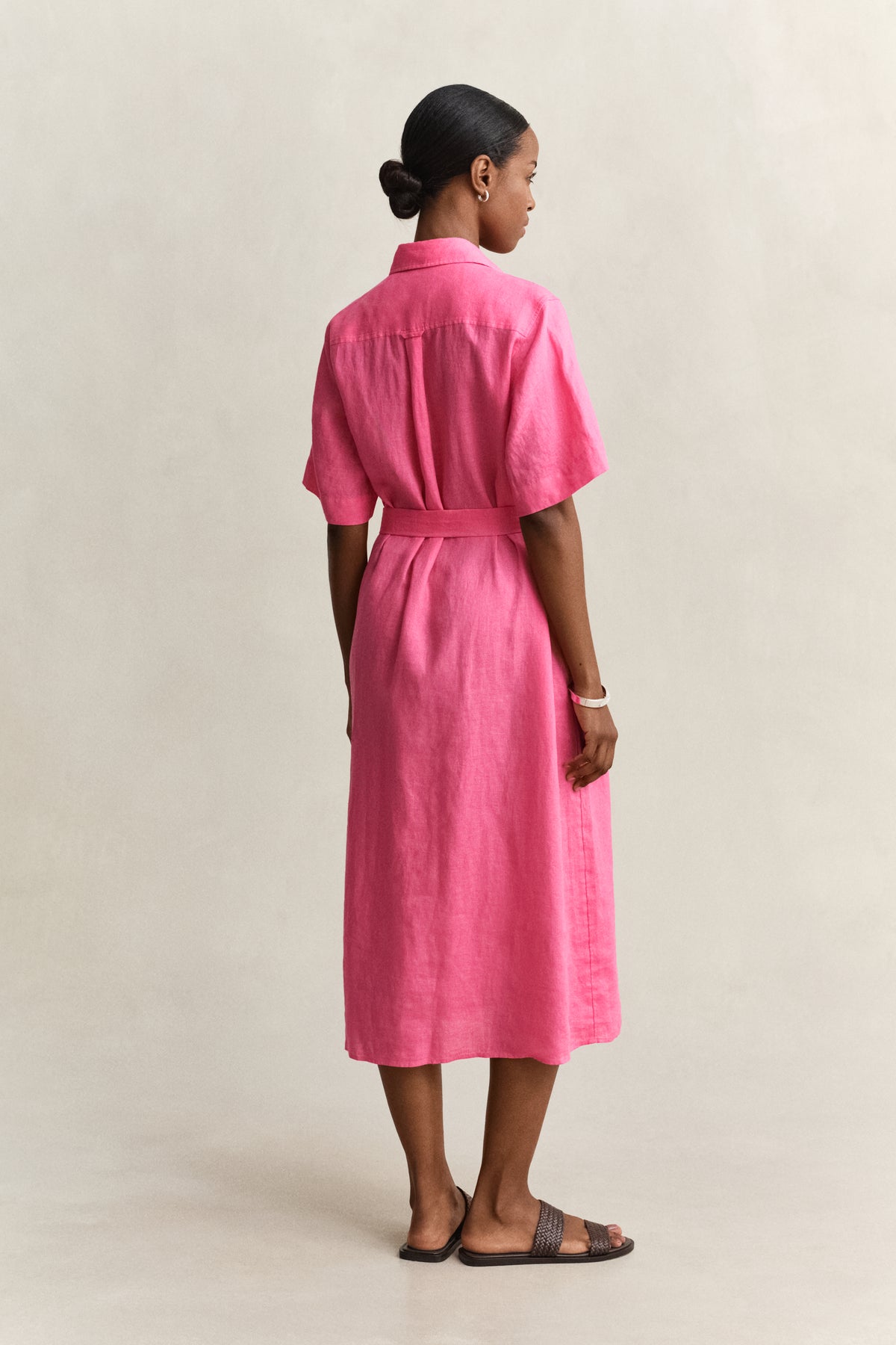 BRIGHT FUSCHIA, LINEN SS SHIRT DRESS, BACK-VIEW BY GANT AU.