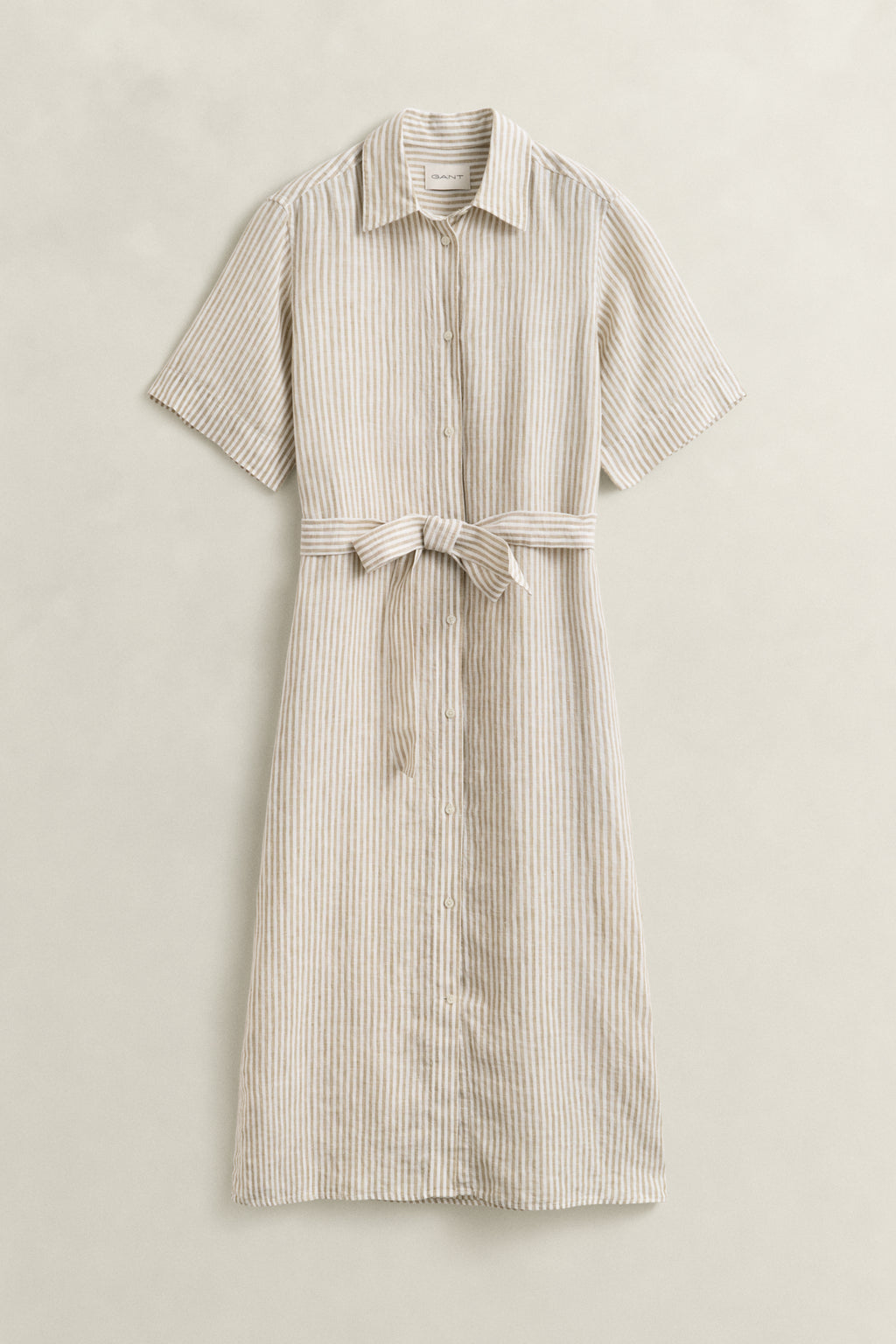 OAT BEIGE, STRIPED LINEN SS SHIRT DRESS, FLAT-LAY BY GANT AU.