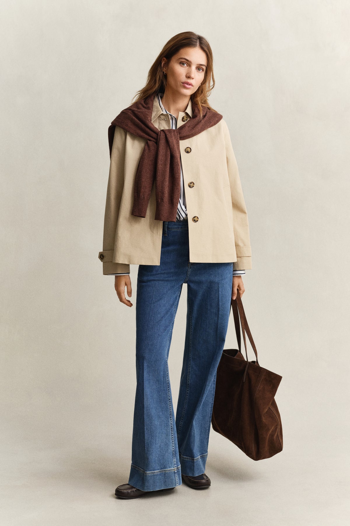OAT BEIGE, Short Car Coat BY GANT AU.