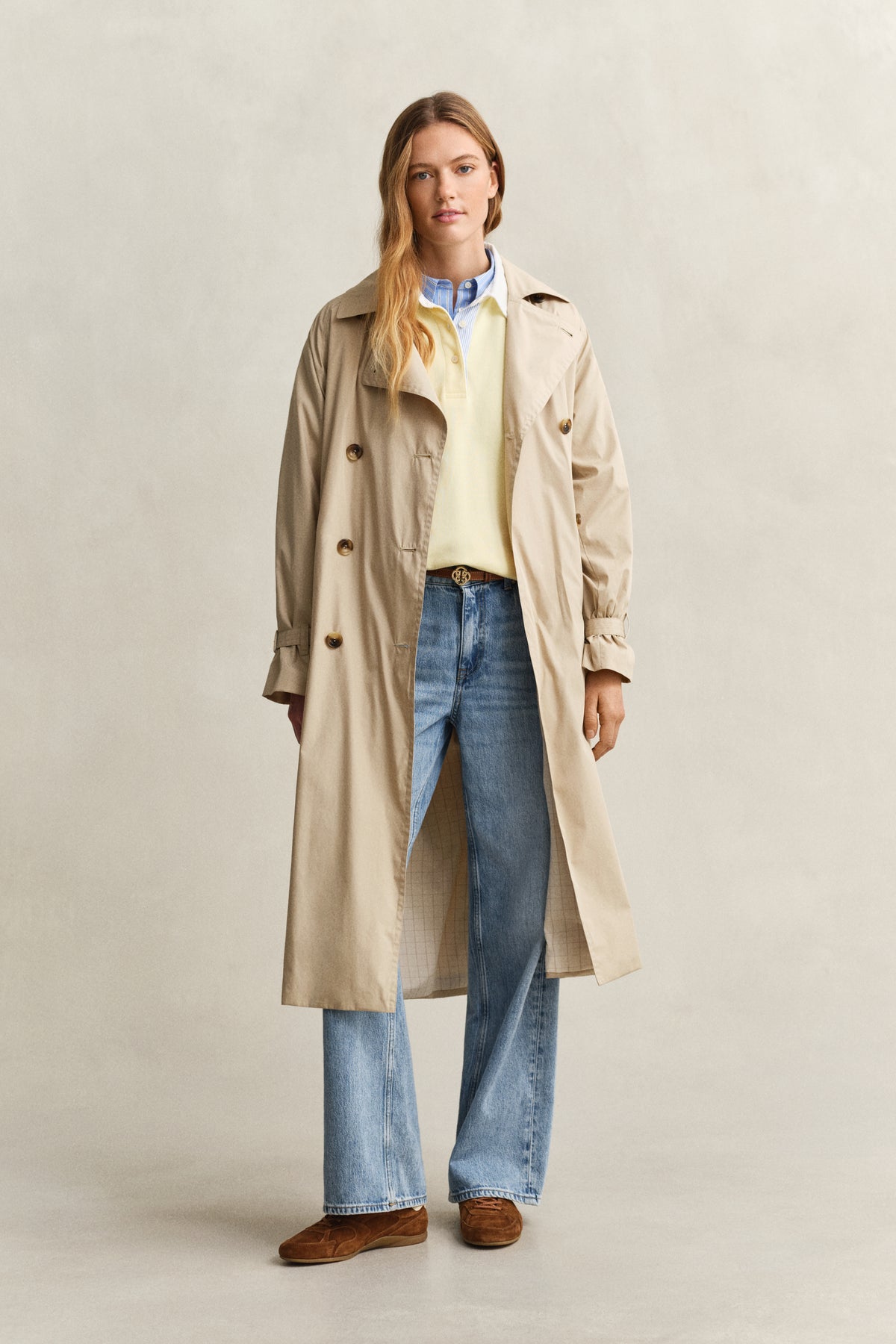 OAT BEIGE, LIGHTWEIGHT TRENCH COAT, FRONT-VIEW BY GANT AU.
