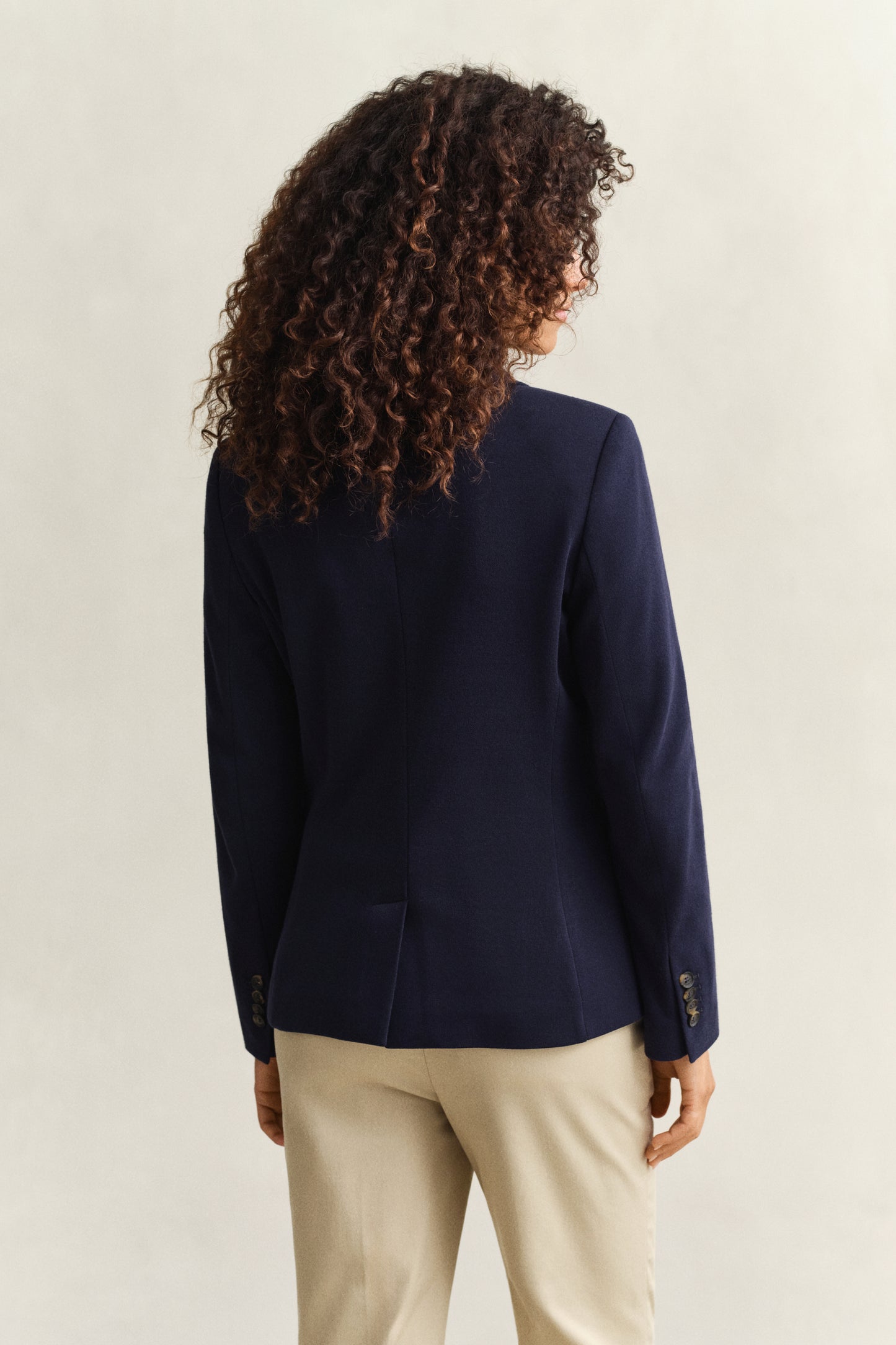 EVENING BLUE, SLIM PIQUE BLAZER, BACK-VIEW BY GANT AU.