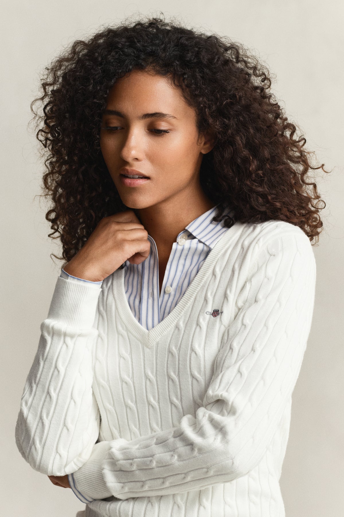 EGGSHELL, Classic Cable Knit Sweater, CLOSE-UP BY GANT AU.