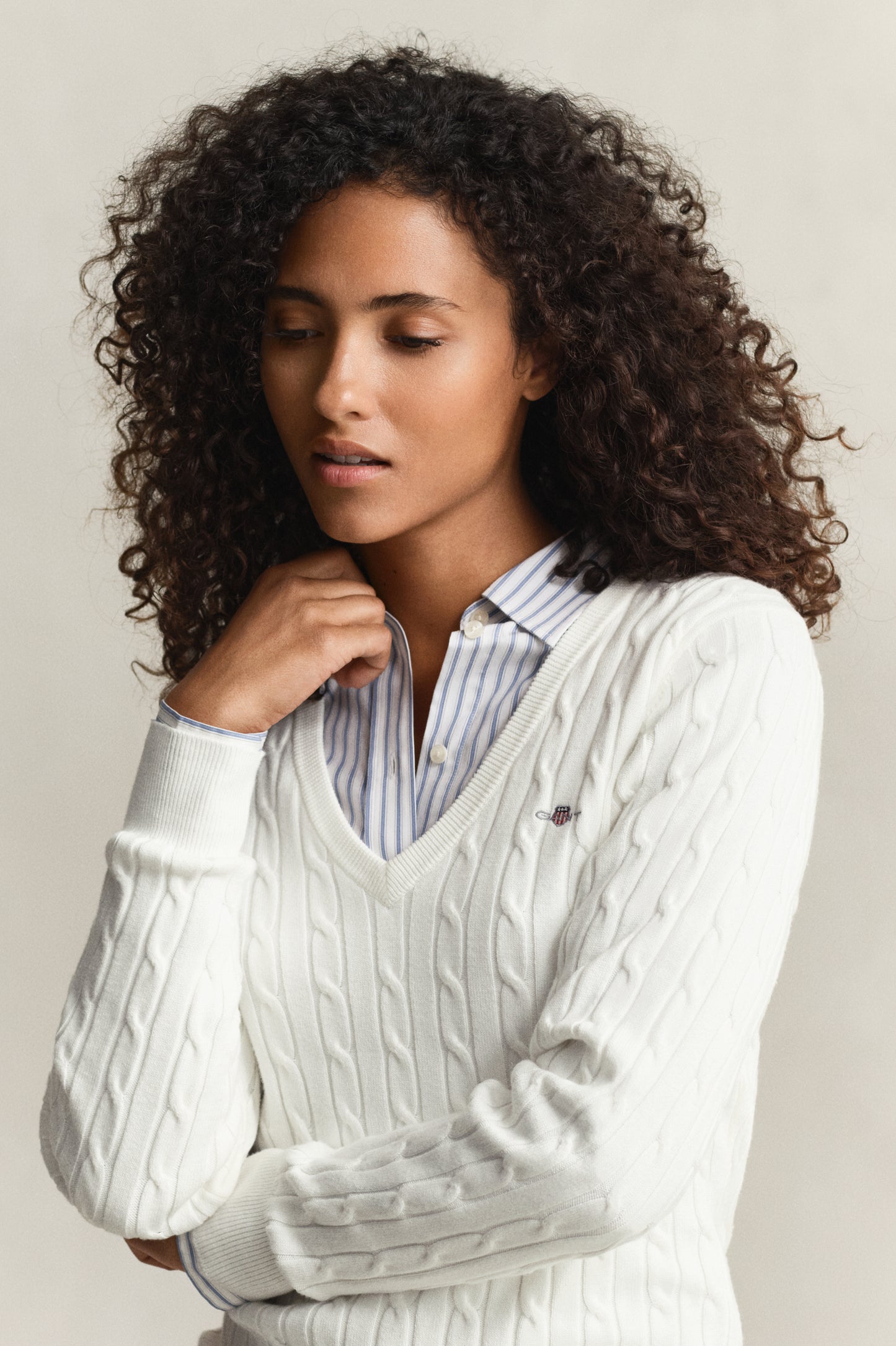 EGGSHELL, Classic Cable Knit Sweater, CLOSE-UP BY GANT AU.