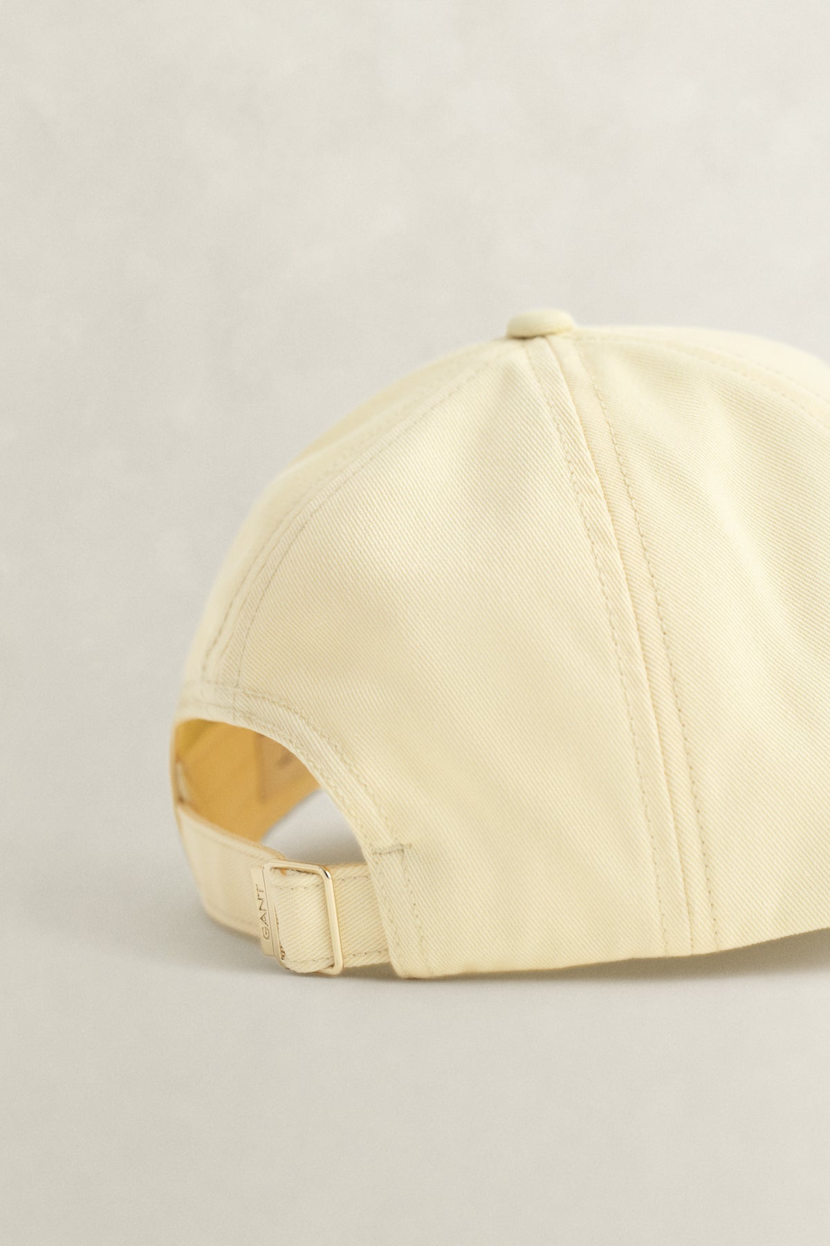 VANILLA YELLOW, Shield Cap, CLOSE-UP BY GANT AU.