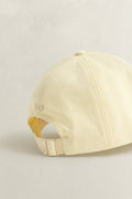 VANILLA YELLOW, GRAPHIC COTTON TWILL CAP, CLOSE-UP BY GANT AU.