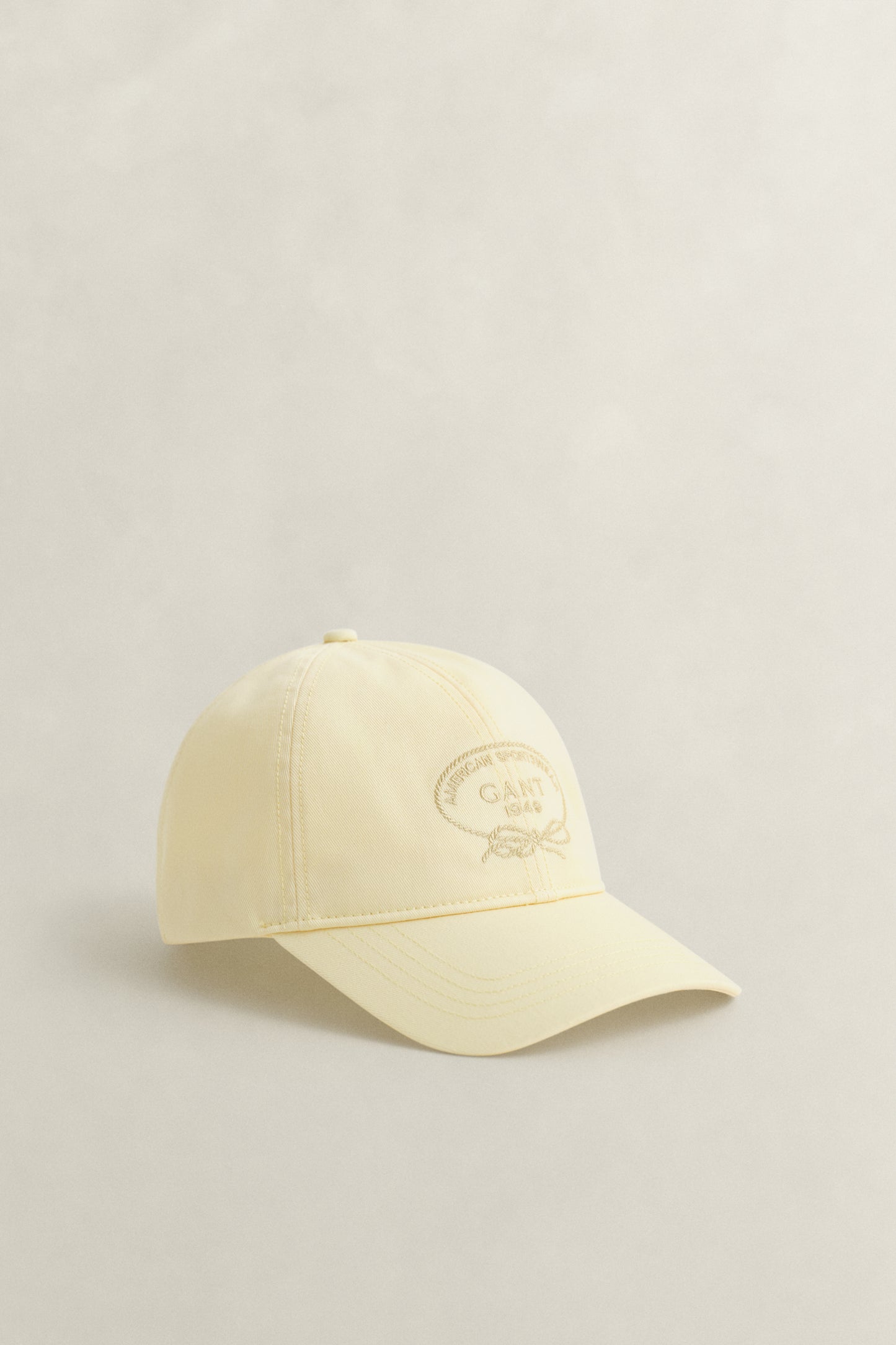 VANILLA YELLOW, GRAPHIC COTTON TWILL CAP, FRONT-VIEW BY GANT AU.
