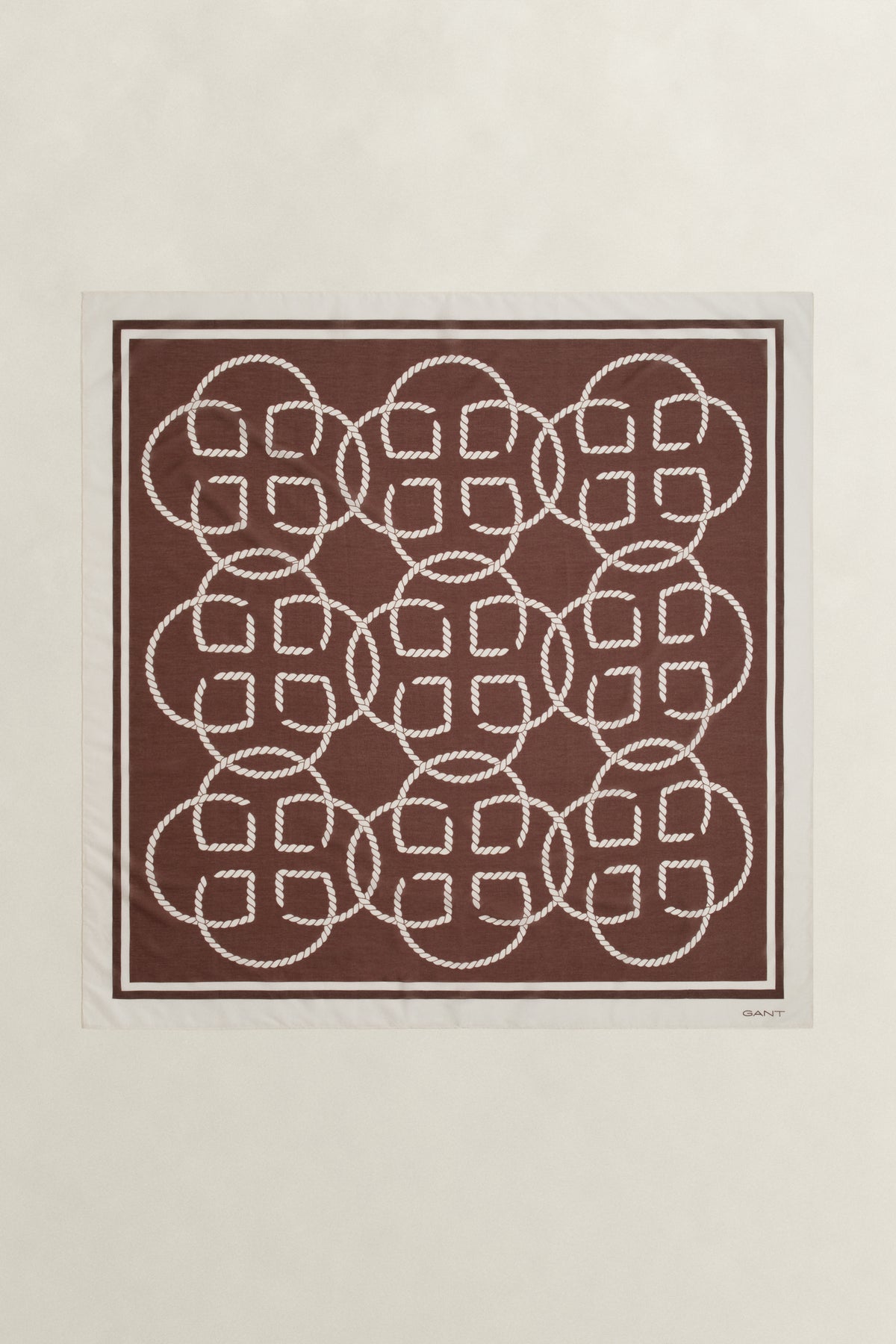 FRESH SOIL, MONOGRAM PRINT SARONG, FRONT-VIEW BY GANT AU.