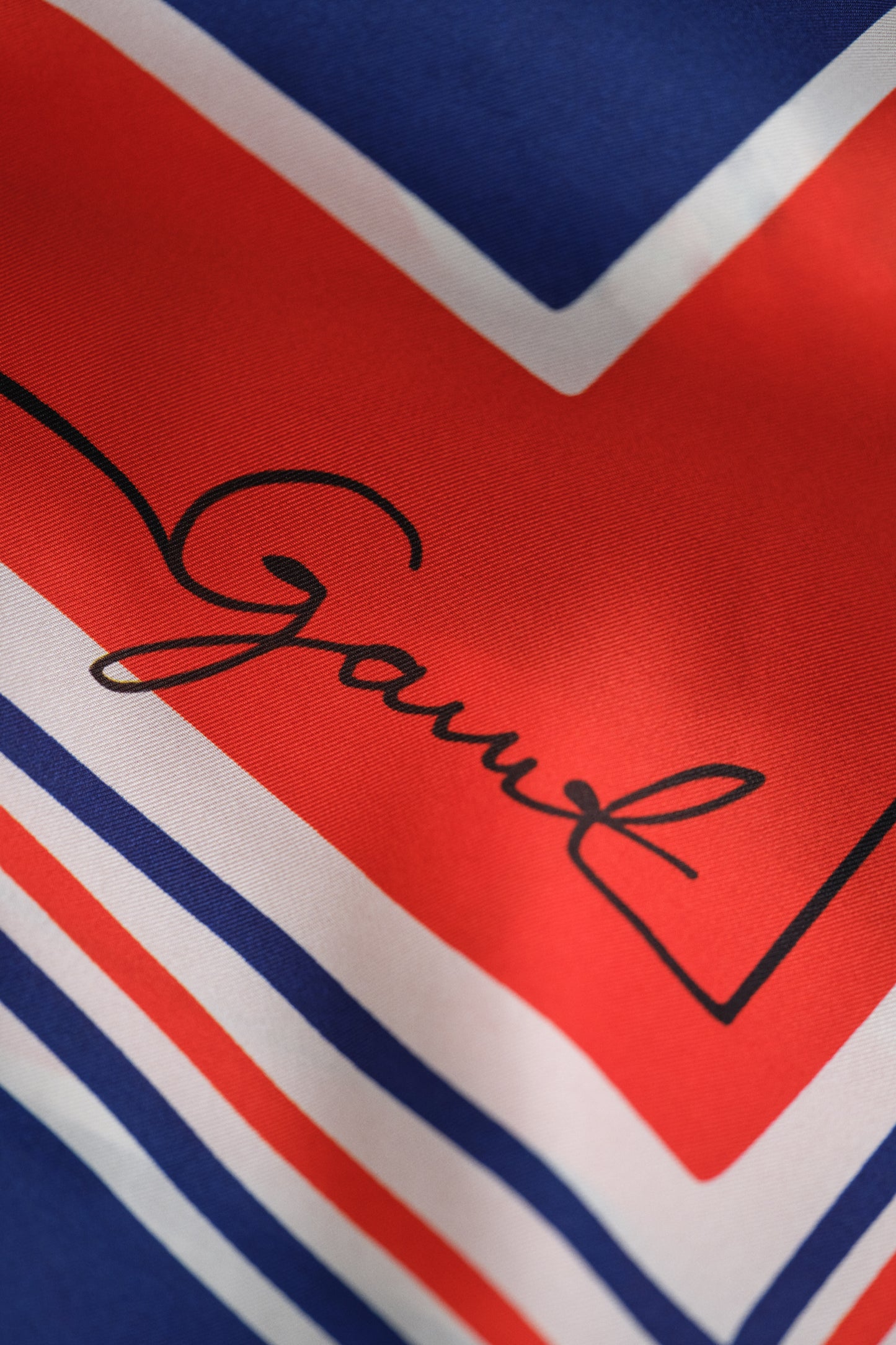 PERFECT RED, NAUTICAL STRIPE PRINT SILK SCARF, FLAT-LAY BY GANT AU.