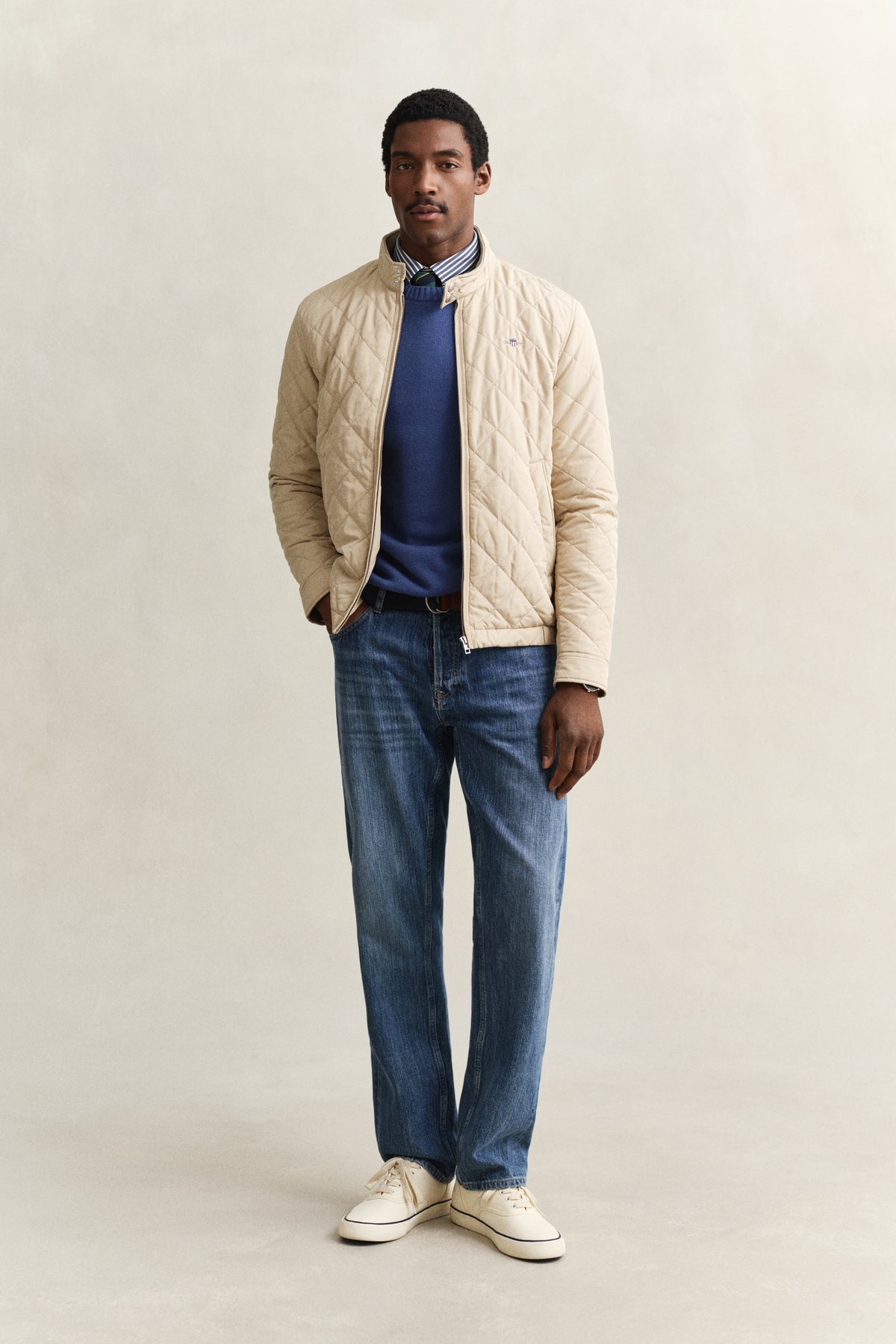 OAT BEIGE, QUILTED WINDCHEATER BY GANT AU.