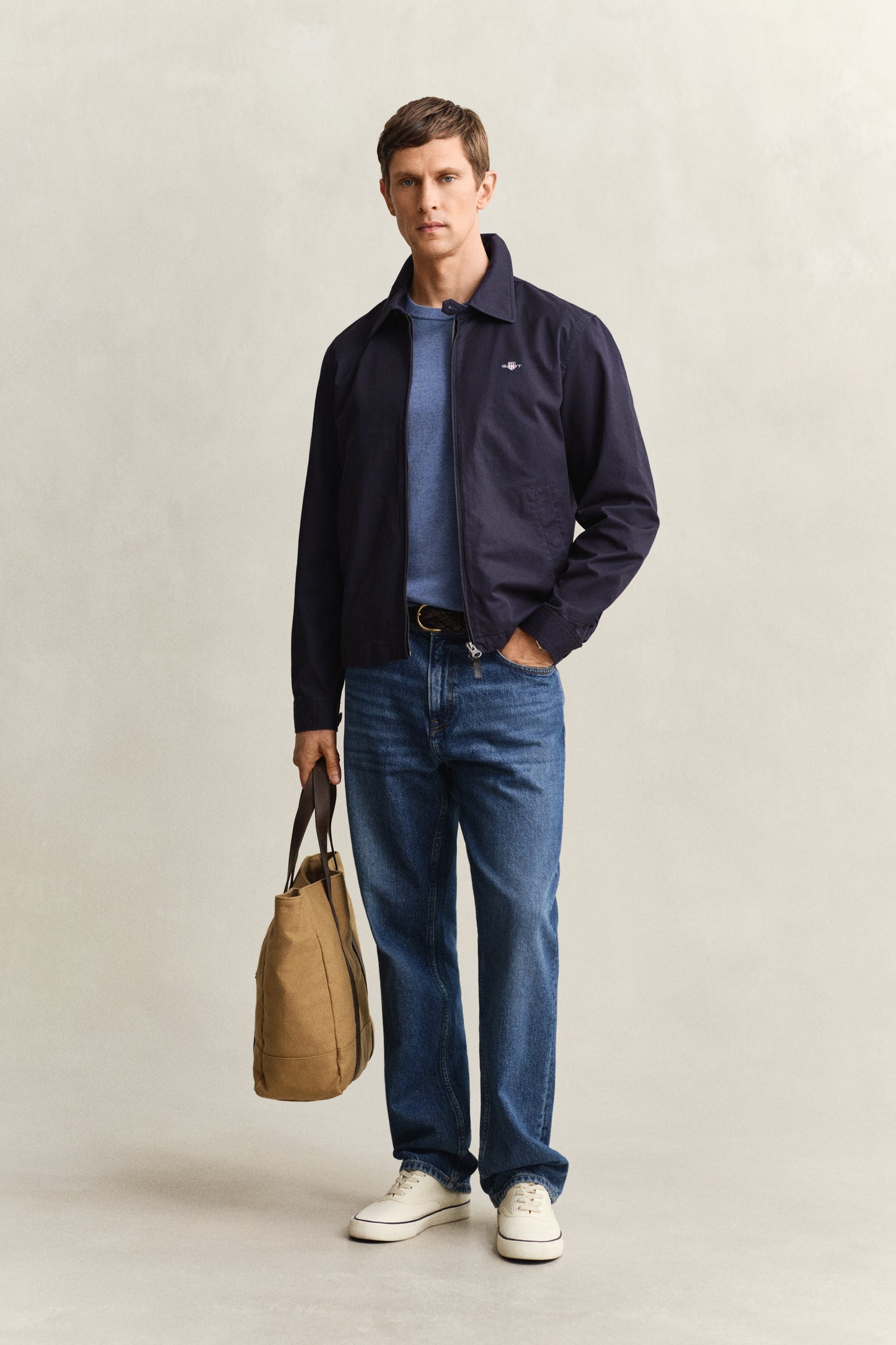 EVENING BLUE, COTTON WINDCHEATER JACKET BY GANT AU.