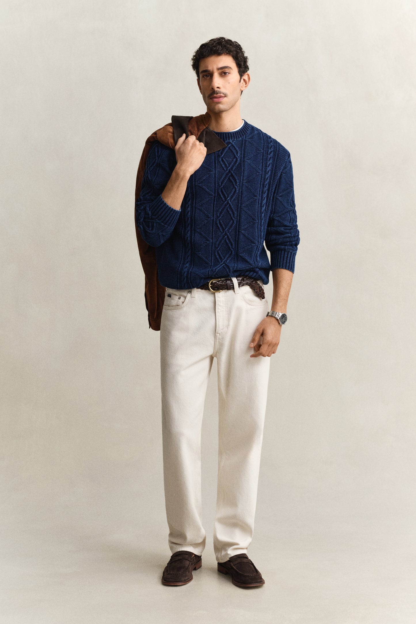 RICH NAVY, INDIGO CABLE C-NECK BY GANT AU.