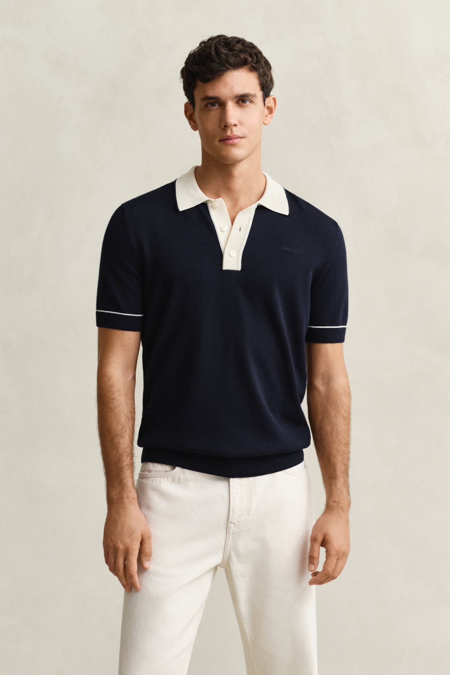 EVENING BLUE, COTTON MODAL POLO, FRONT-VIEW BY GANT AU.