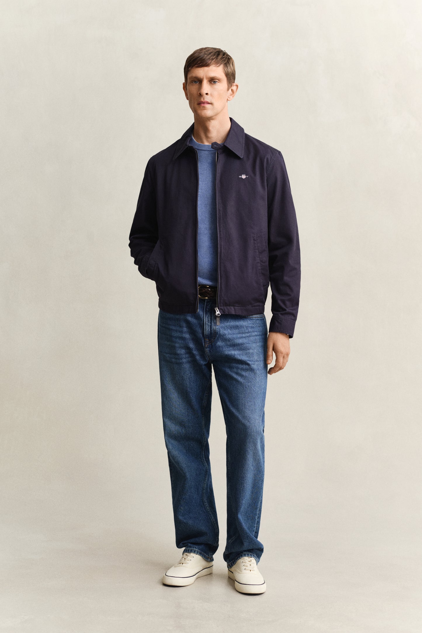 DENIM BLUE MELANGE, CLASSIC COTTON C-NECK BY GANT AU.