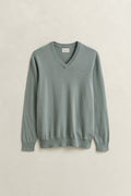 CERAMIC GREY, CLASSIC COTTON V-NECK, FLAT-LAY BY GANT AU.