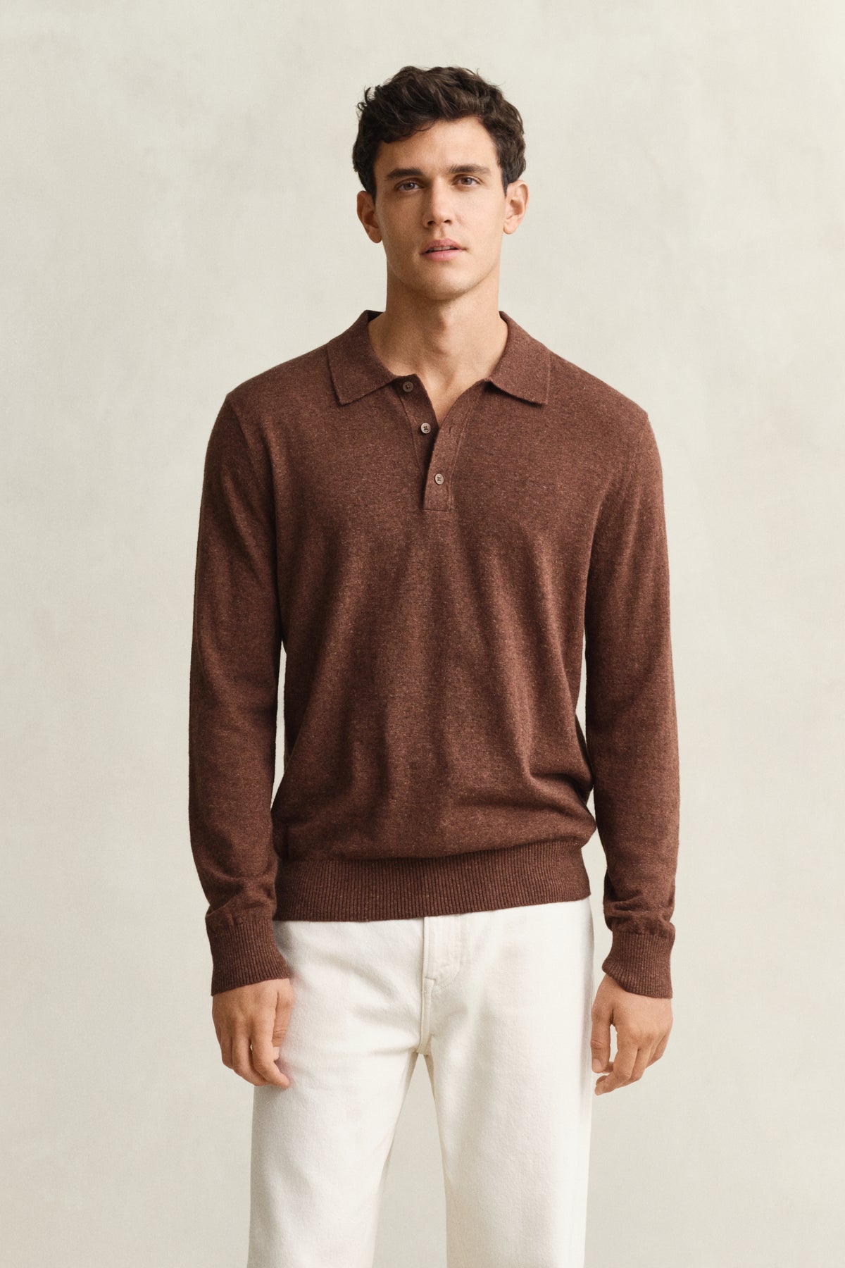 HAZELNUT MELANGE, SLUB COTTON LINEN POLO, FRONT-VIEW BY GANT AU.